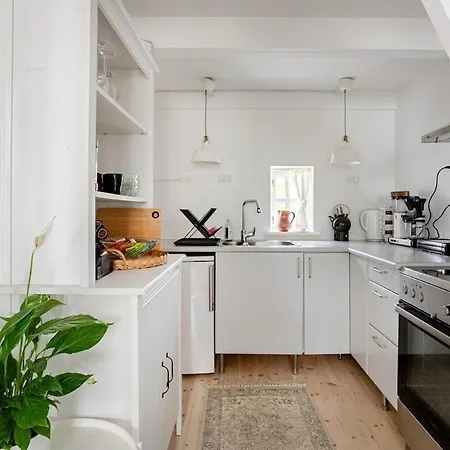 Sweet Cozy Close To Sea Feriehus *